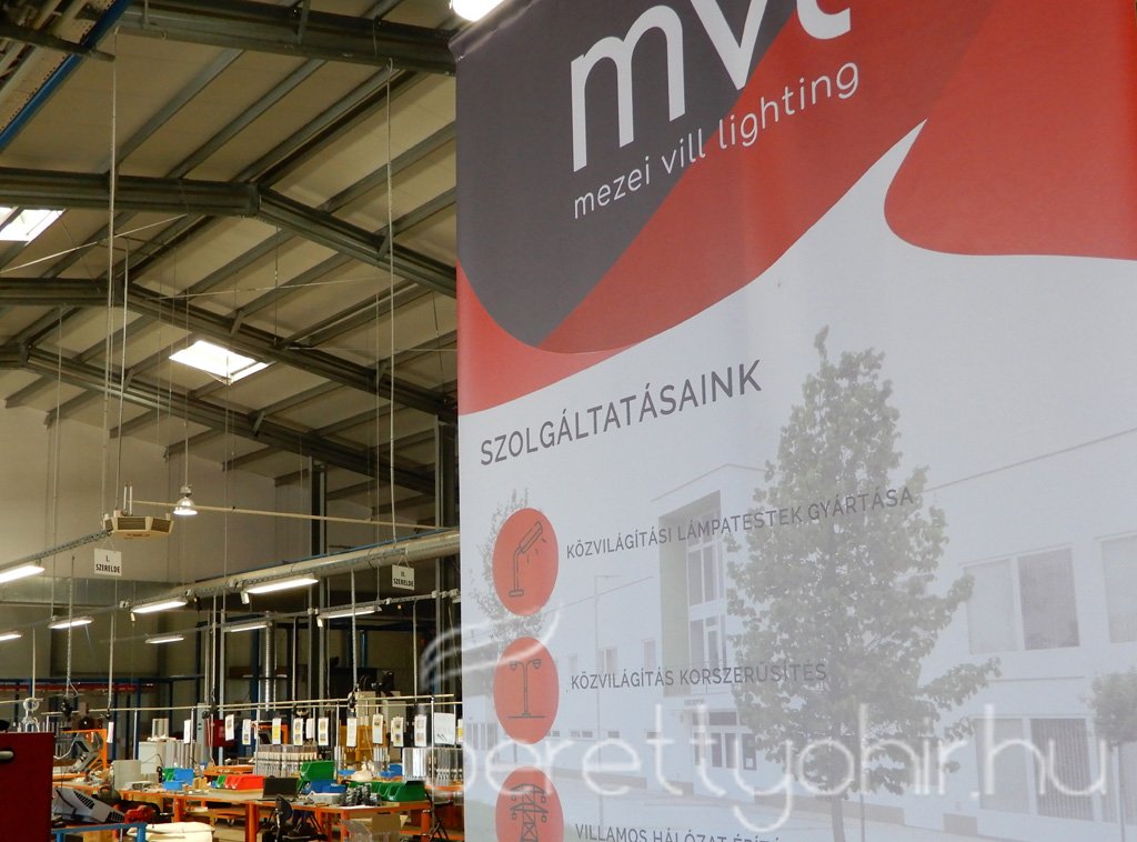 Szijjártó Péter látogatása a Mezei Vill-nél 12